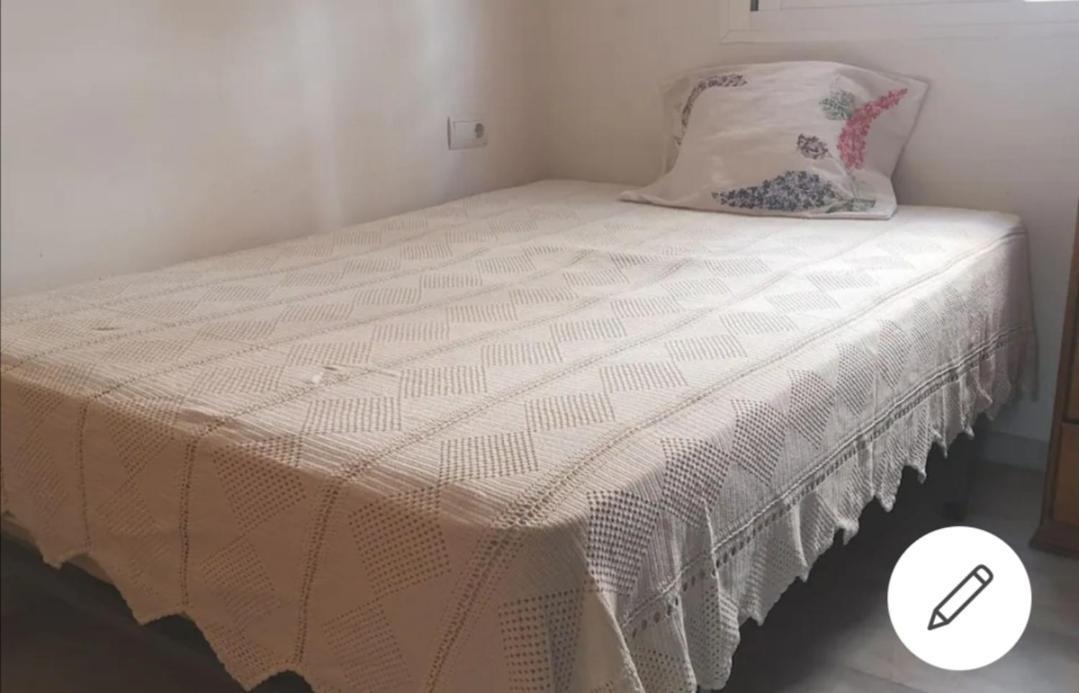 شقة Habitacion Con Encanto مالقة المظهر الخارجي الصورة