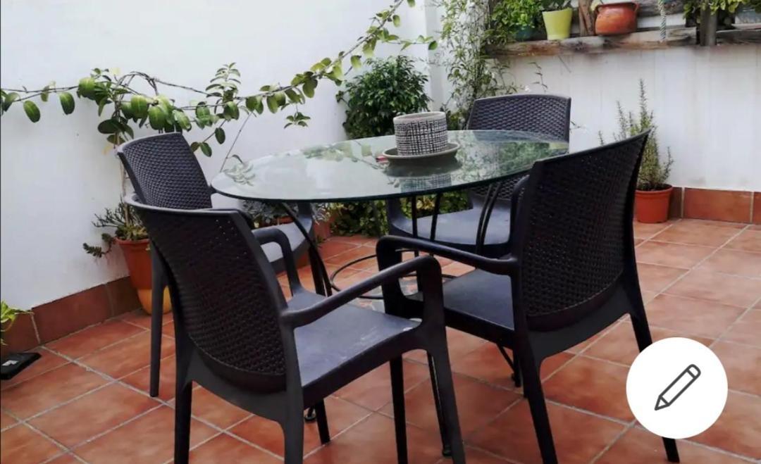 شقة Habitacion Con Encanto مالقة المظهر الخارجي الصورة