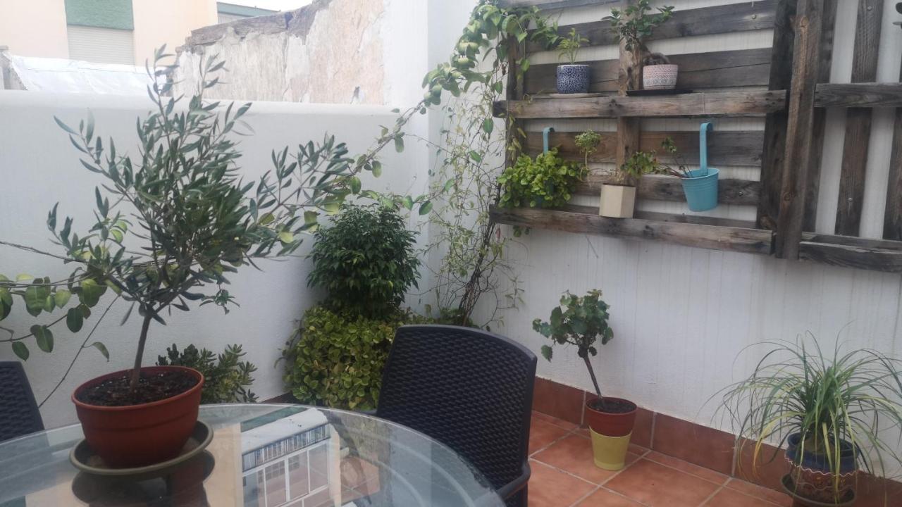 شقة Habitacion Con Encanto مالقة المظهر الخارجي الصورة
